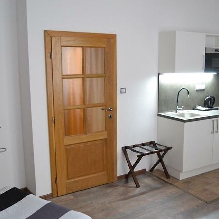 Like Home Apartments Prag Exteriör bild